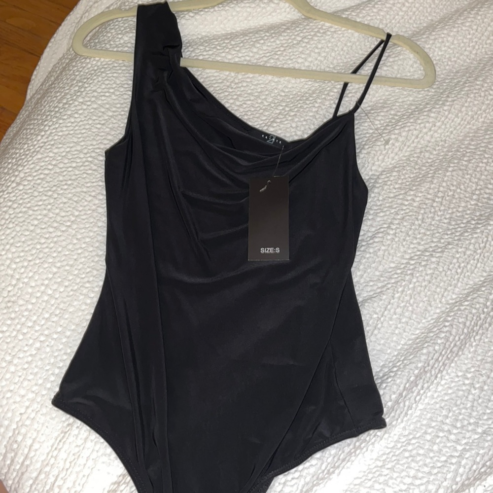 Black one shoulder ish body suit
